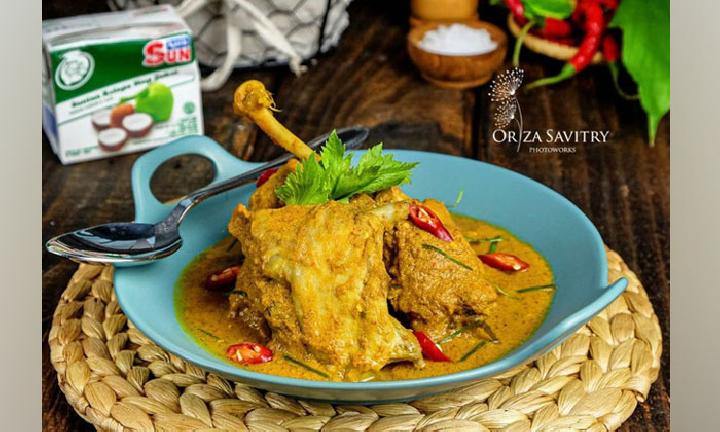 ayam-gulai-resep-dan-sejarah-yang-lezat