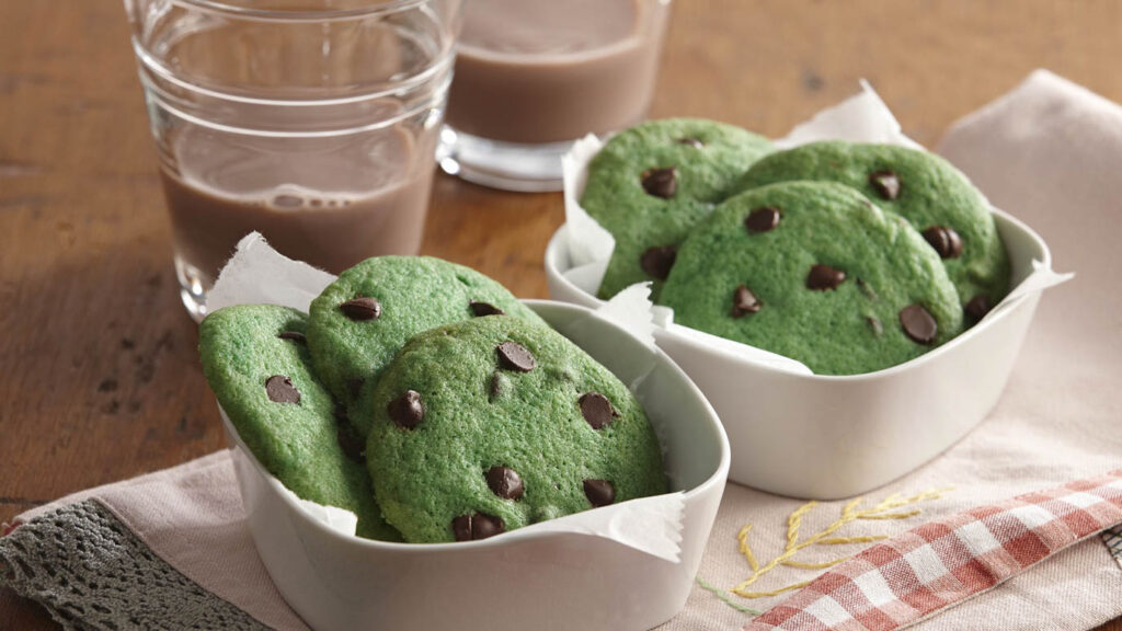 Cookies mint dengan lapisan cokelat yang lembut, camilan segar untuk segala kesempatan