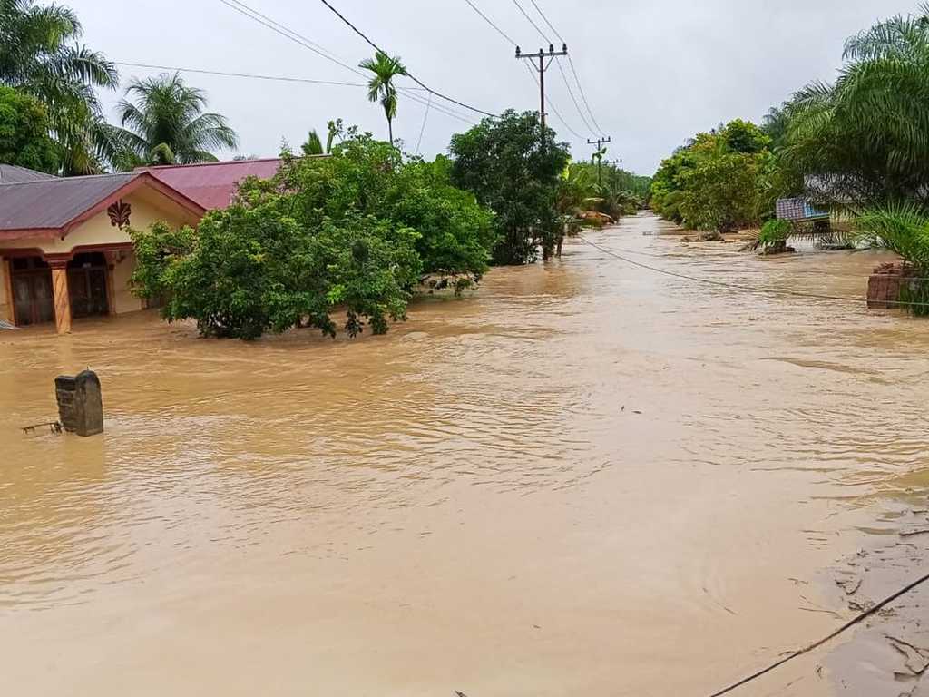 Longsor Sumatera Utara