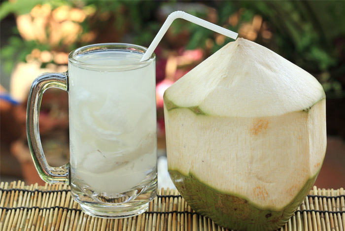 Pilih Kelapa Muda dengan Kondisi Terbaik